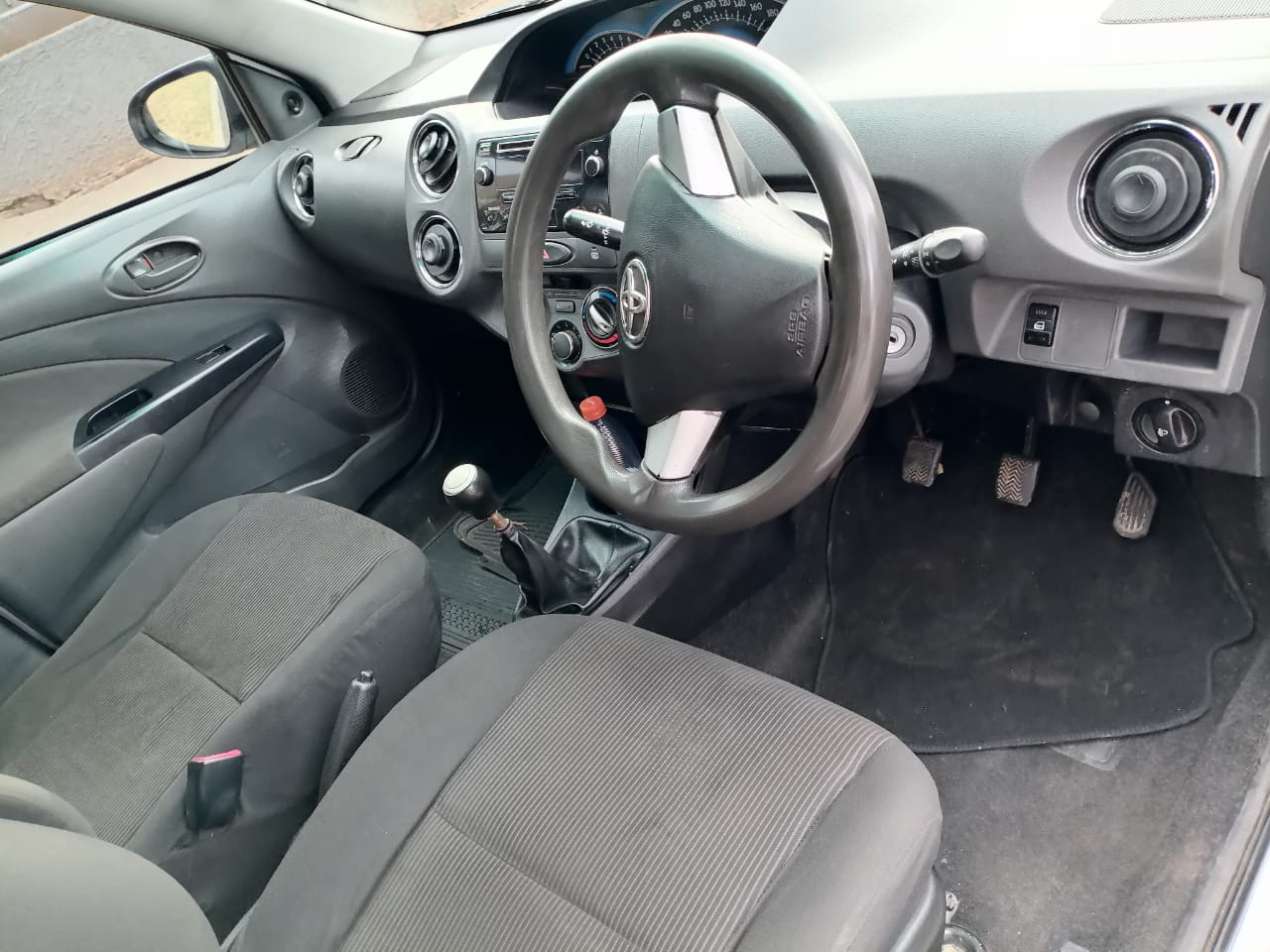 Used 2017 Toyota Etios sedan 1.5 Sprint - Private Seller Used 2017 Toyota Etios sedan 1.5 Sprint - Private Seller