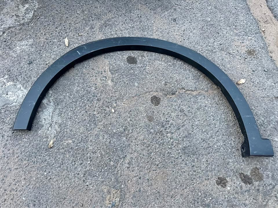 Haval Jolion left side Fender wheel arch 2024 - Private Seller Haval Jolion left side Fender wheel arch 2024 - Private Seller