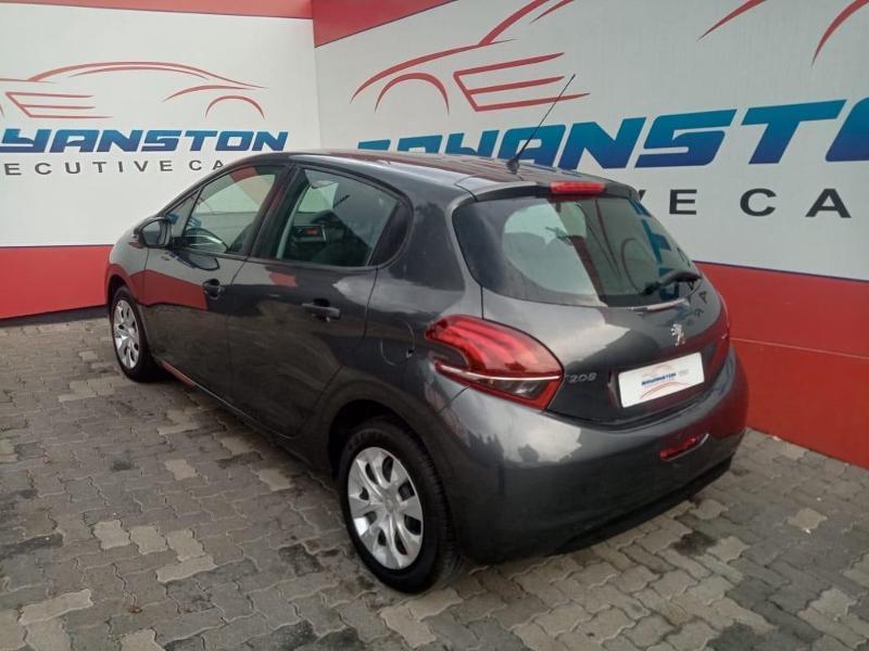 Used 2017 Peugeot 208 1.0 Pop Art - Private Seller Used 2017 Peugeot 208 1.0 Pop Art - Private Seller