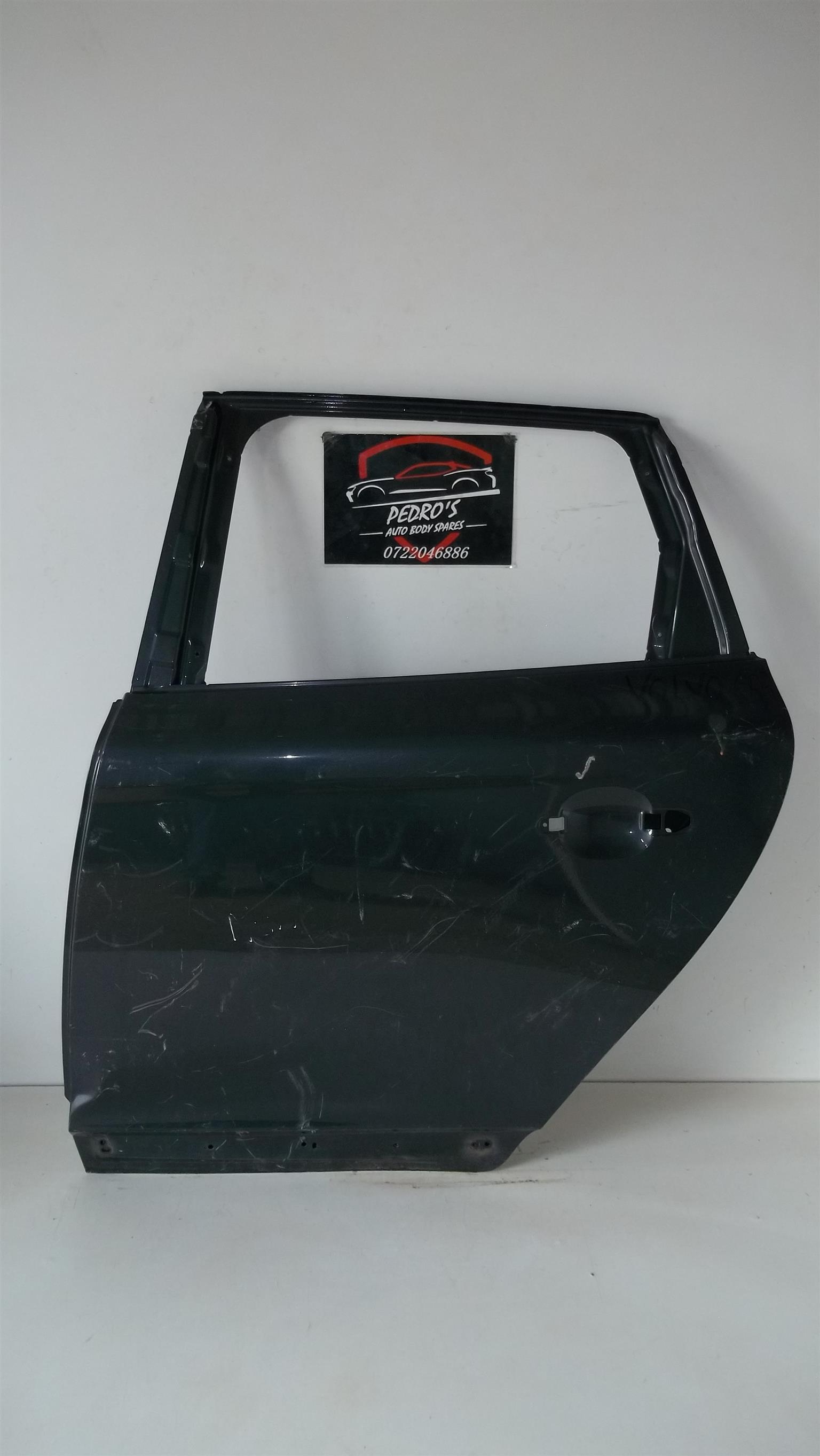 Volvo XC-60 left rear door - Private Seller Volvo XC-60 left rear door - Private Seller