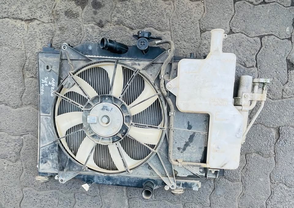 Mazda 2 fan & radiator 2018 Mazda 2 radiator set - Private Seller Mazda 2 fan & radiator 2018 Mazda 2 radiator set - Private Seller