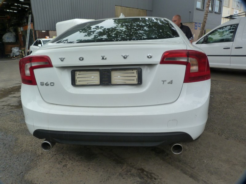Volvo S60 T4 Elite Powerhift - 2013 STRIPPING FOR SPARES - Private Seller Volvo S60 T4 Elite Powerhift - 2013 STRIPPING FOR SPARES - Private Seller
