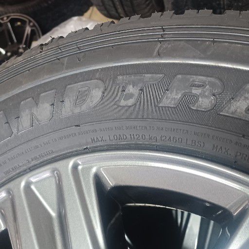 Toyota 17inch rims and tyres