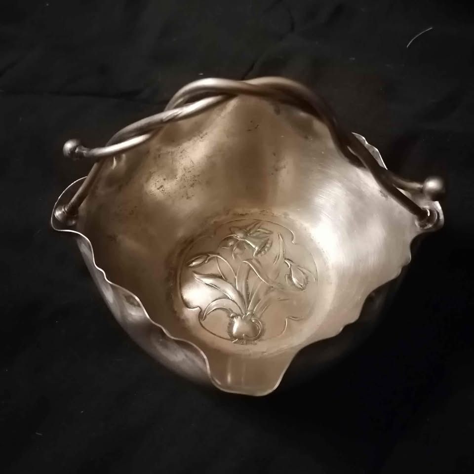 Antique art nouveau sugar candy bowl