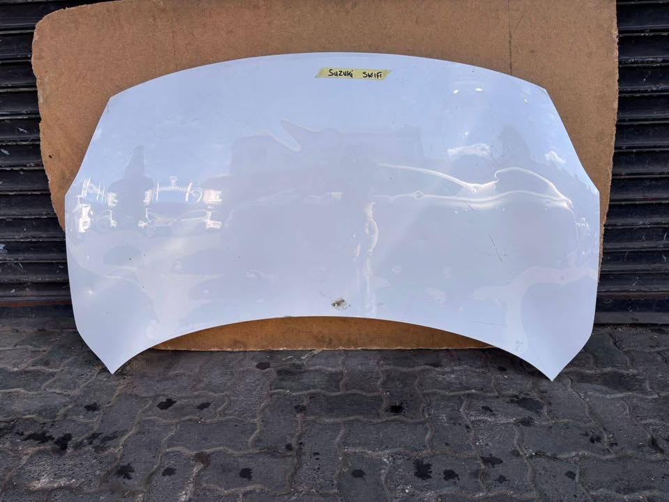 Suzuki Swifts Bonnet - Private Seller Suzuki Swifts Bonnet - Private Seller