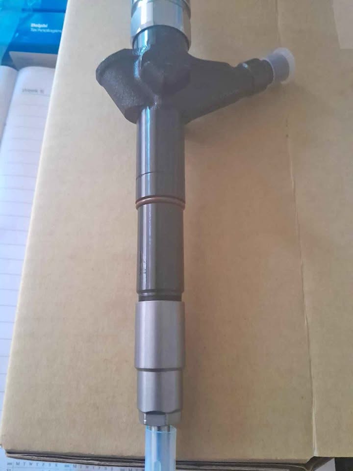 NISSAN Yd25 INJECTORS GENUINE. BRAND NEW. FOR VARIOUS OTHER CARS TOO. - Private Seller NISSAN Yd25 INJECTORS GENUINE. BRAND NEW. FOR VARIOUS OTHER CARS TOO. - Private Seller