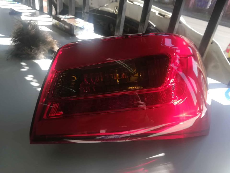 Kia cerato right side taillight - Private Seller Kia cerato right side taillight - Private Seller