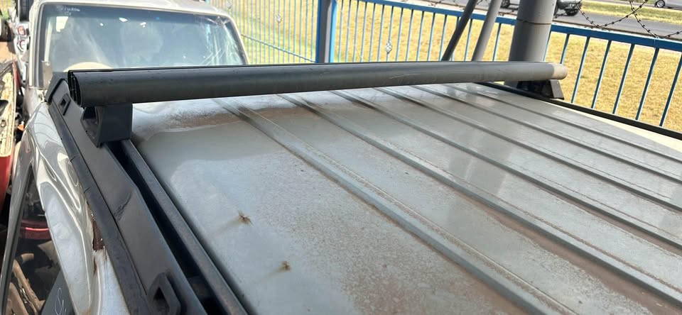 Jeep Commander Roof Sliders For Sale @Circle 7 Used Parts Call or WhatsApp - Private Seller Jeep Commander Roof Sliders For Sale @Circle 7 Used Parts Call or WhatsApp - Private Seller