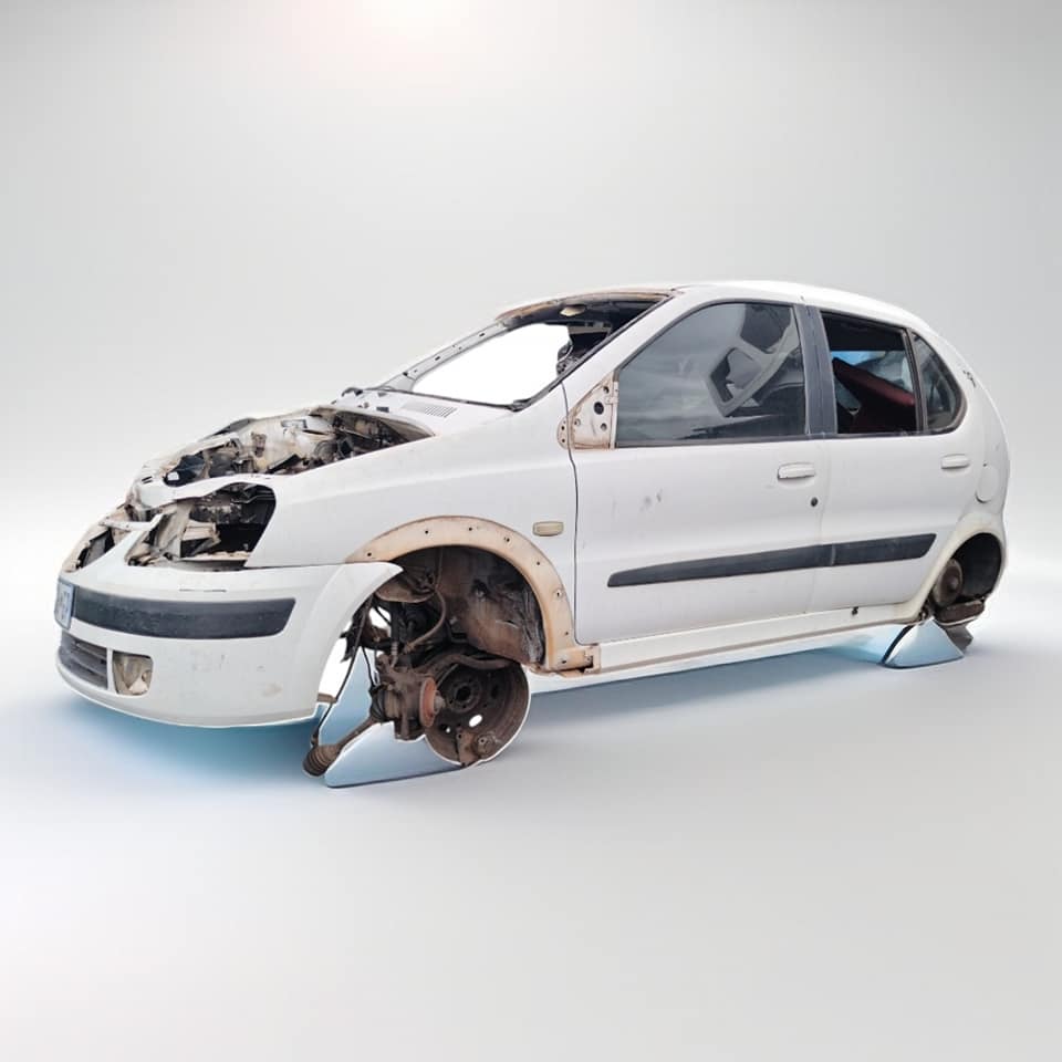 Tata indica stripping for spares - Private Seller