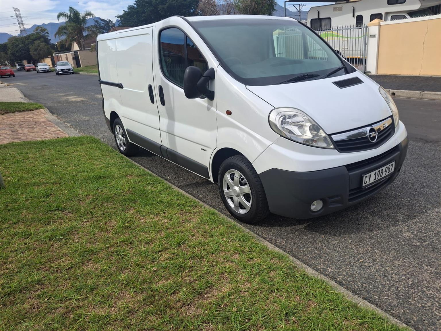Used 2012 Opel Vivaro 2.0 panel van - Private Seller