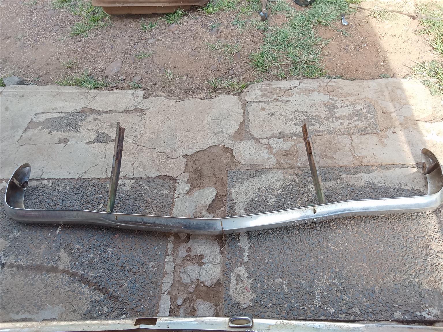 Chevrolet (2.5) front and rear bumpers both - Private Seller Chevrolet (2.5) front and rear bumpers both - Private Seller
