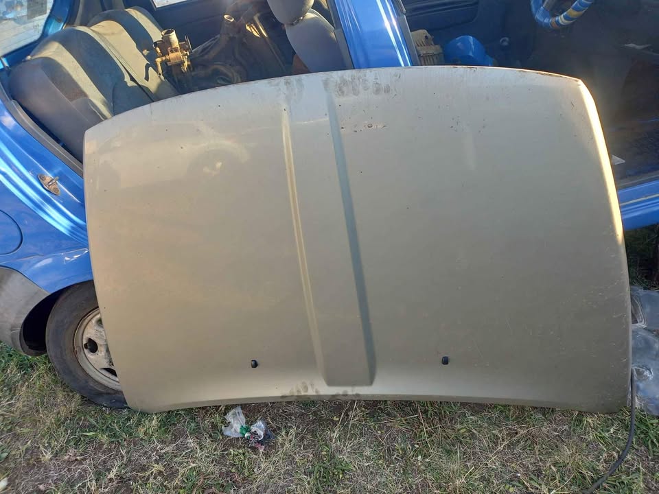Dodge Caliber Bonnet for sale - Private Seller Dodge Caliber Bonnet for sale - Private Seller
