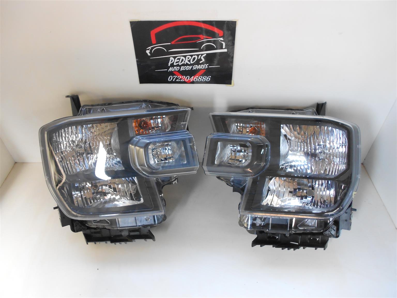 Ford ranger T9 Headlight