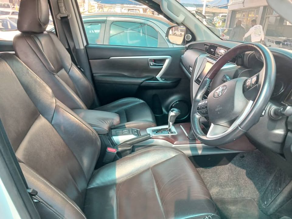 2019 TOYOTA FORTUNER 2.8 GD6 Transmission: Automatic Mileage: 98000km Fueltype: Diesel White