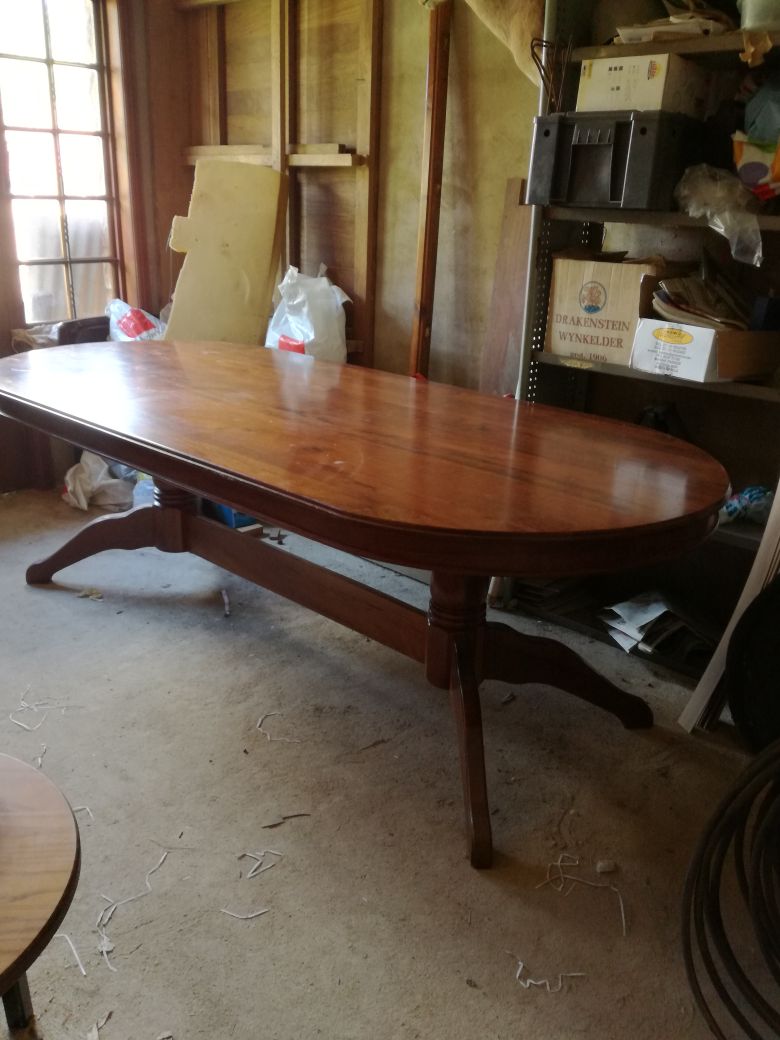 EETKAMER TAFEL | Junk Mail EETKAMER TAFEL | Junk Mail