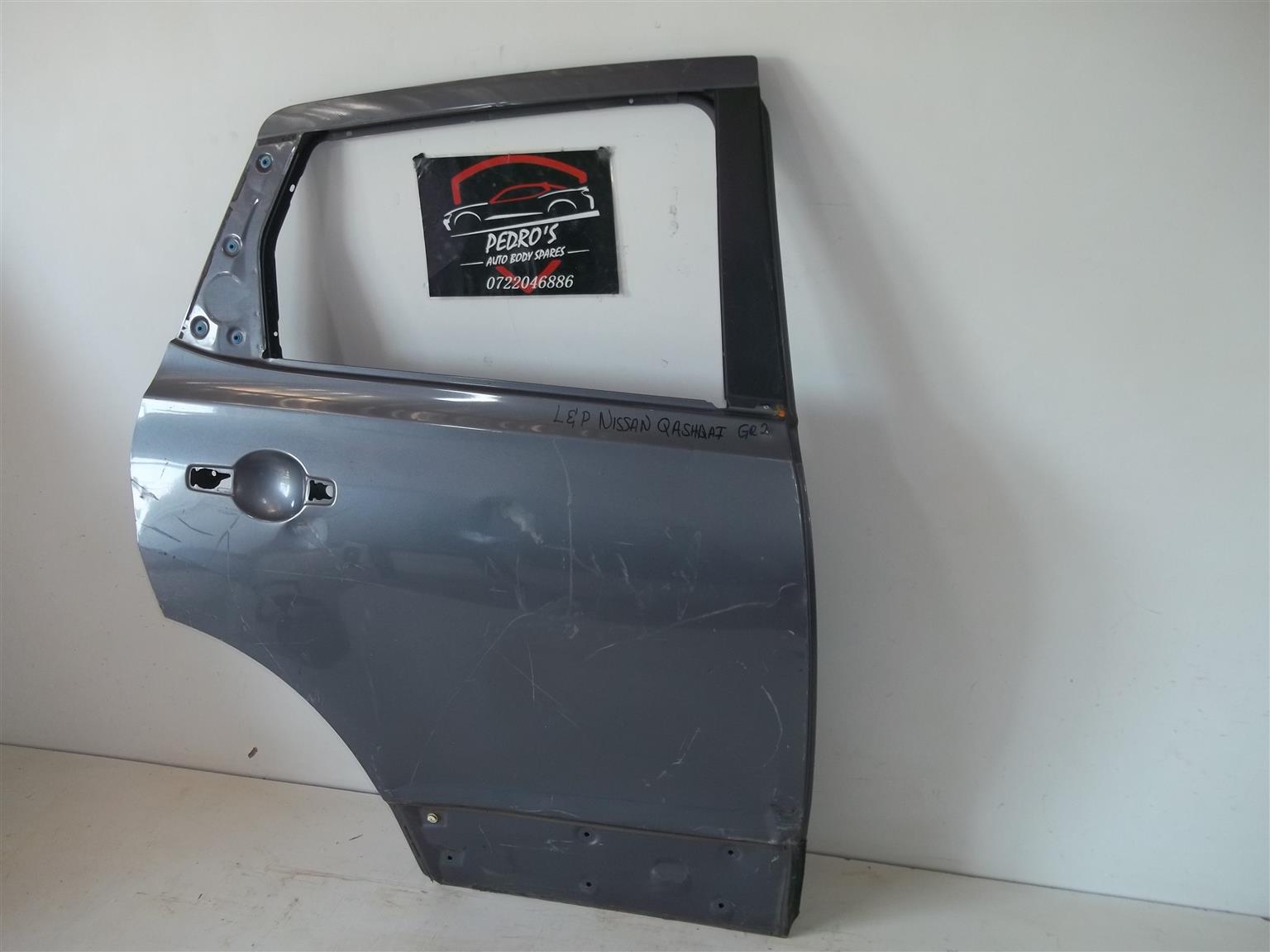 Nissan Qashqai (J10) '06-'14 right rear door - Private Seller Nissan Qashqai (J10) '06-'14 right rear door - Private Seller