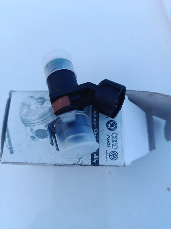 VW injectors - Private Seller