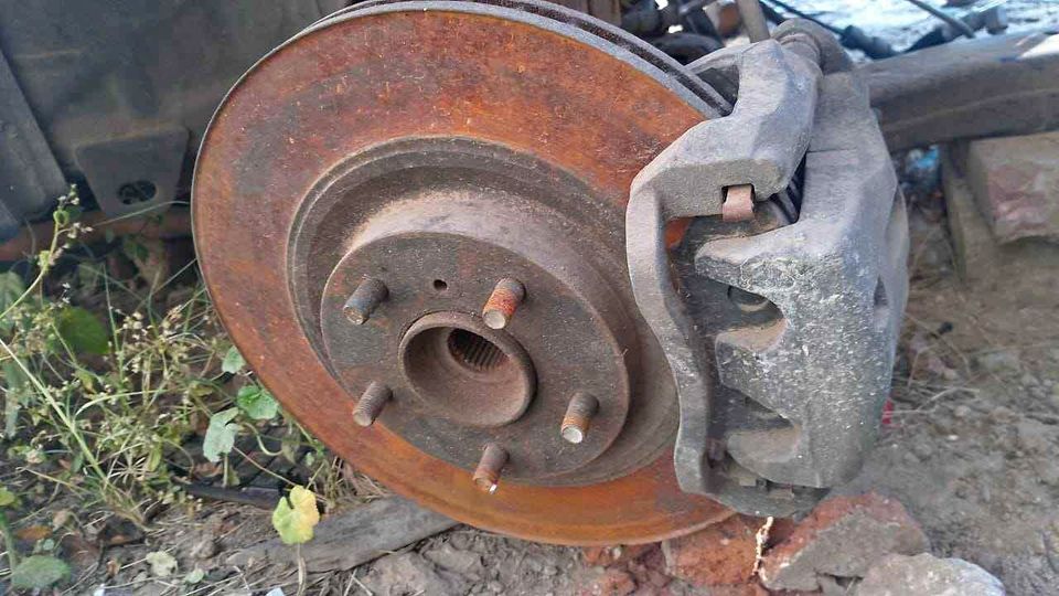 Nissan Murano RF brake disc - Private Seller Nissan Murano RF brake disc - Private Seller