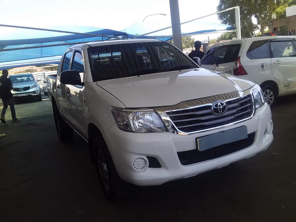 2013 TOYOTA HILUX 2,5 D4D DIC 4x4