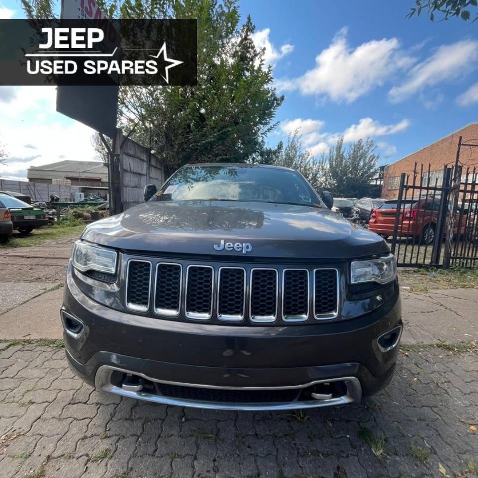 Breaking For Parts Jeep Grand Cherokee 3.6 Wk2 - Private Seller