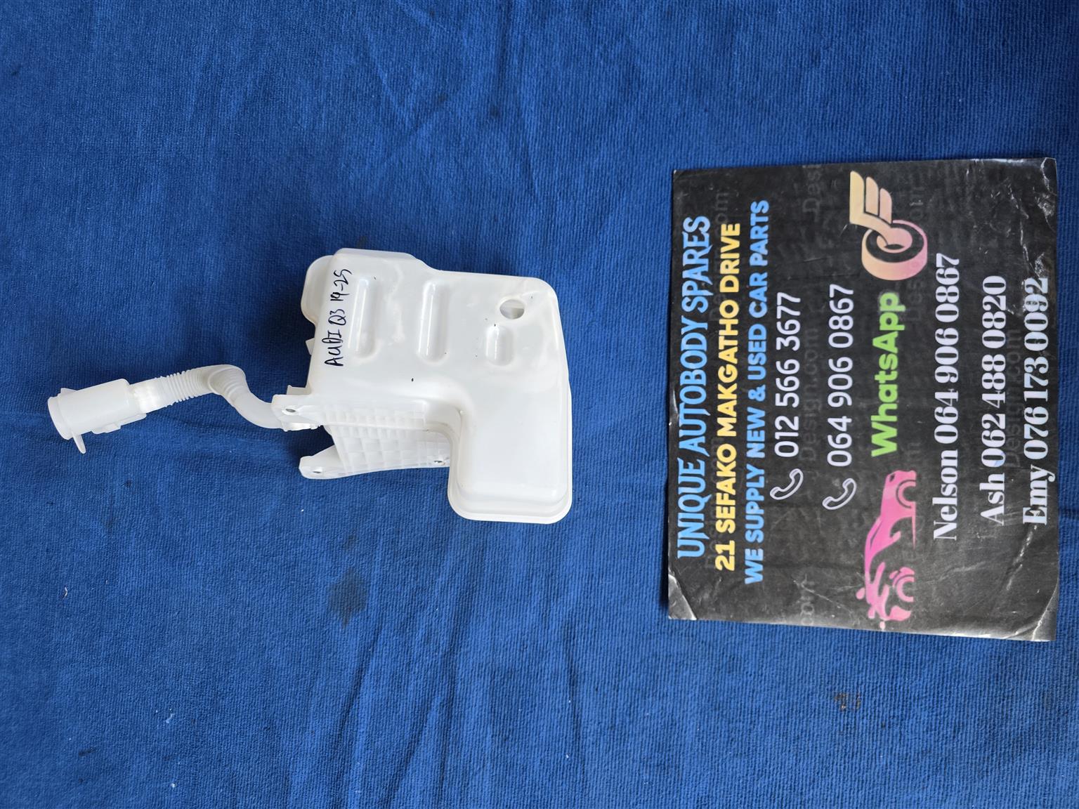 Audi Q3 Wiper Bottle 2019-2025 Audi Q3 Wiper Bottle 2019-2025