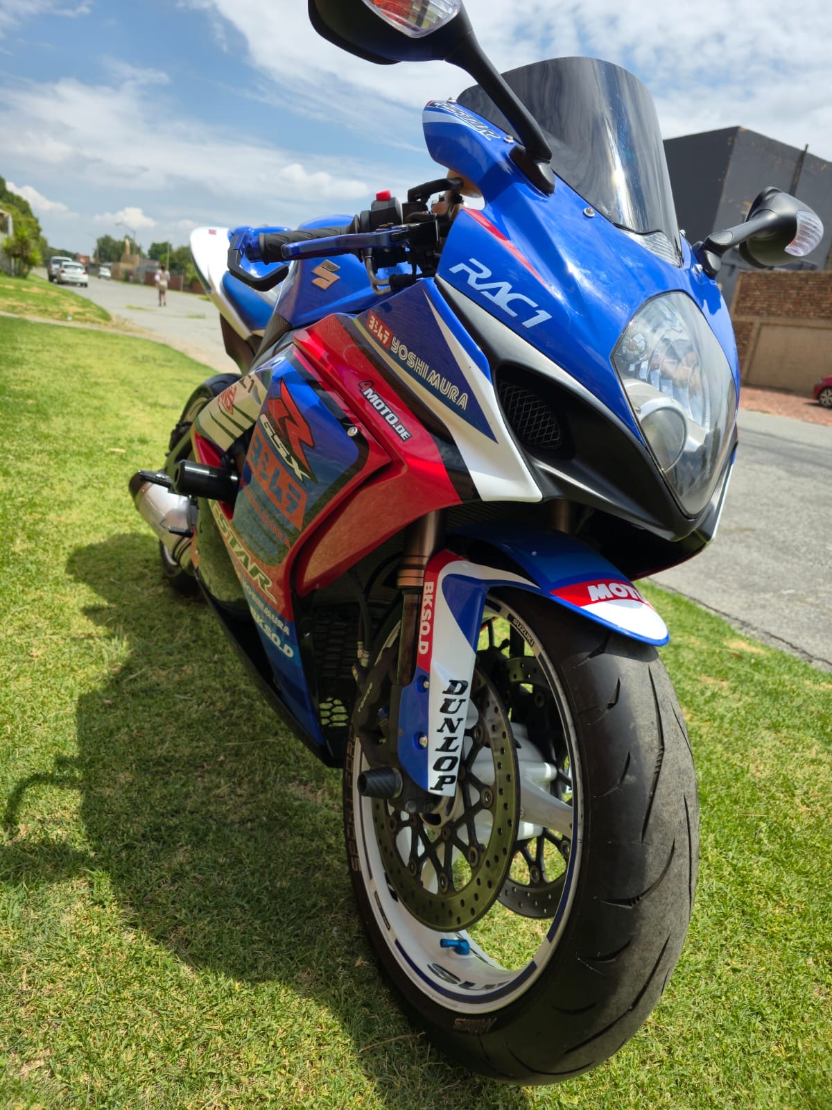 GSXR 1000 K8 - Private Seller GSXR 1000 K8 - Private Seller
