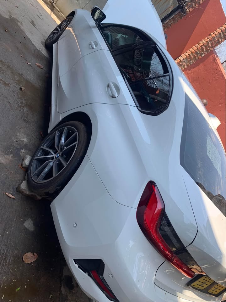 BMW G20 for stripping now
