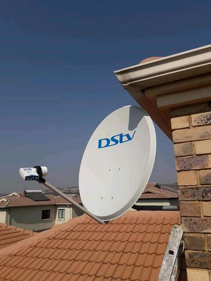 DSTV Installations Signal Correction Upgrades Relocations and Tv mounting Call  0743311379