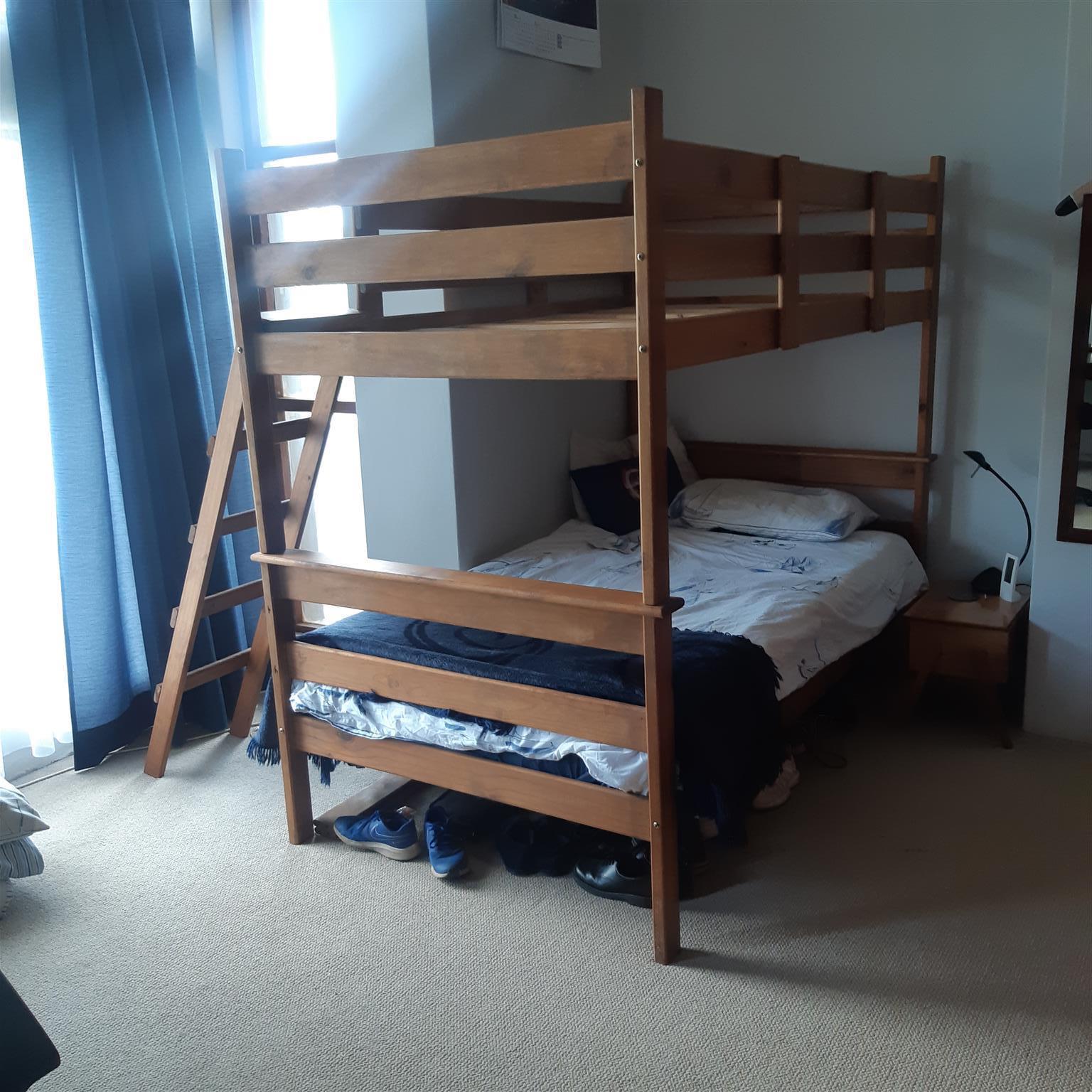 4 bunk bed