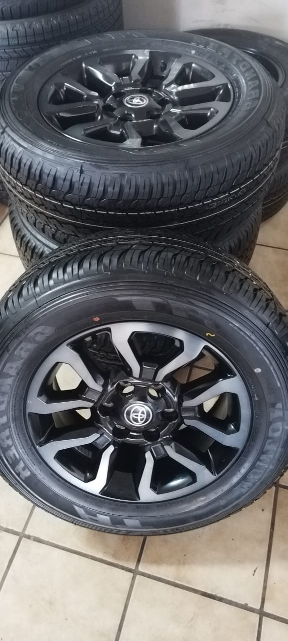 18" TOYOTA LEGEND 50 RS original mags with brand new 265/60/18 Dunlop Grandtrek - Private Seller 18" TOYOTA LEGEND 50 RS original mags with brand new 265/60/18 Dunlop Grandtrek - Private Seller