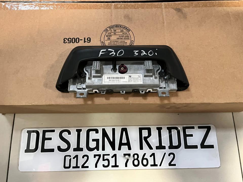 BMW F20/F30 - 1-SERIES/3-SERIES - 6.5-INCH (DISPLAY SCREEN) INFOTAINMENT SYSTEM AVAILABLE. - Private Seller