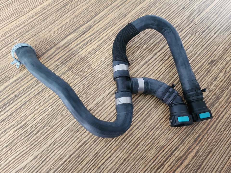 FORD TRANSIT HEATER COOLANT PIPE