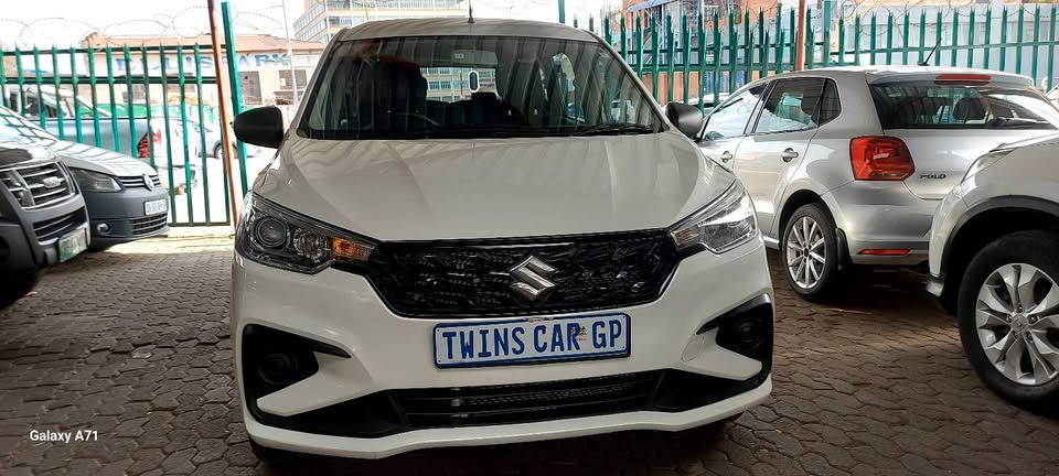 Suzuki Ertiga 1.5 vvt Manual Petrol 7seater
