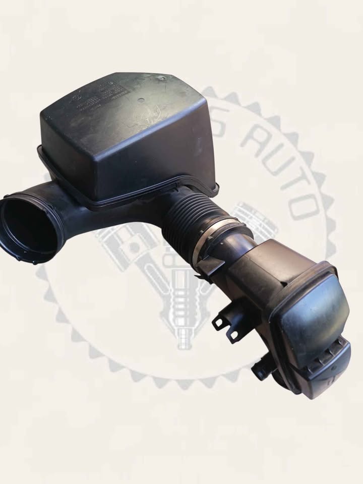 BMW B38 ENGINE AIR RESONATOR FILTER BOX AVAILABLE FOR SALE - Private Seller