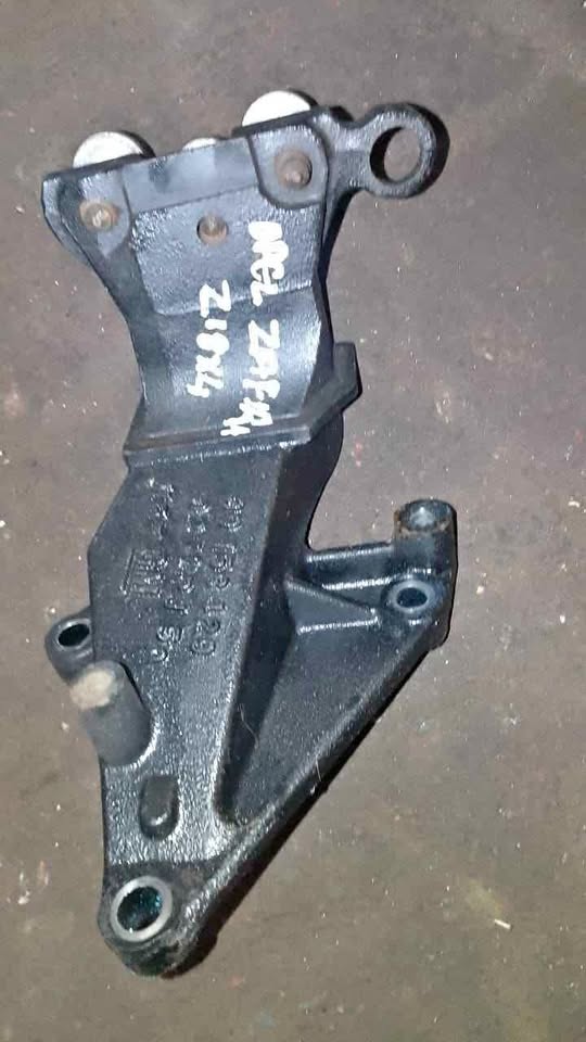 Opel Zafira z18xe bracket - Private Seller Opel Zafira z18xe bracket - Private Seller
