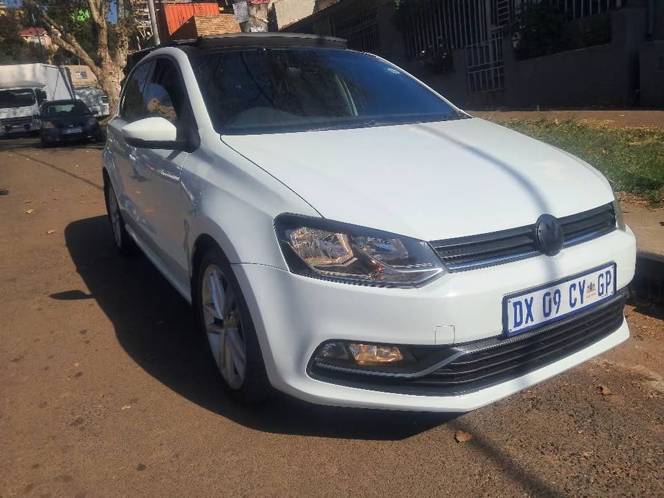 VW polo Tsi 1.2 Highline 2015