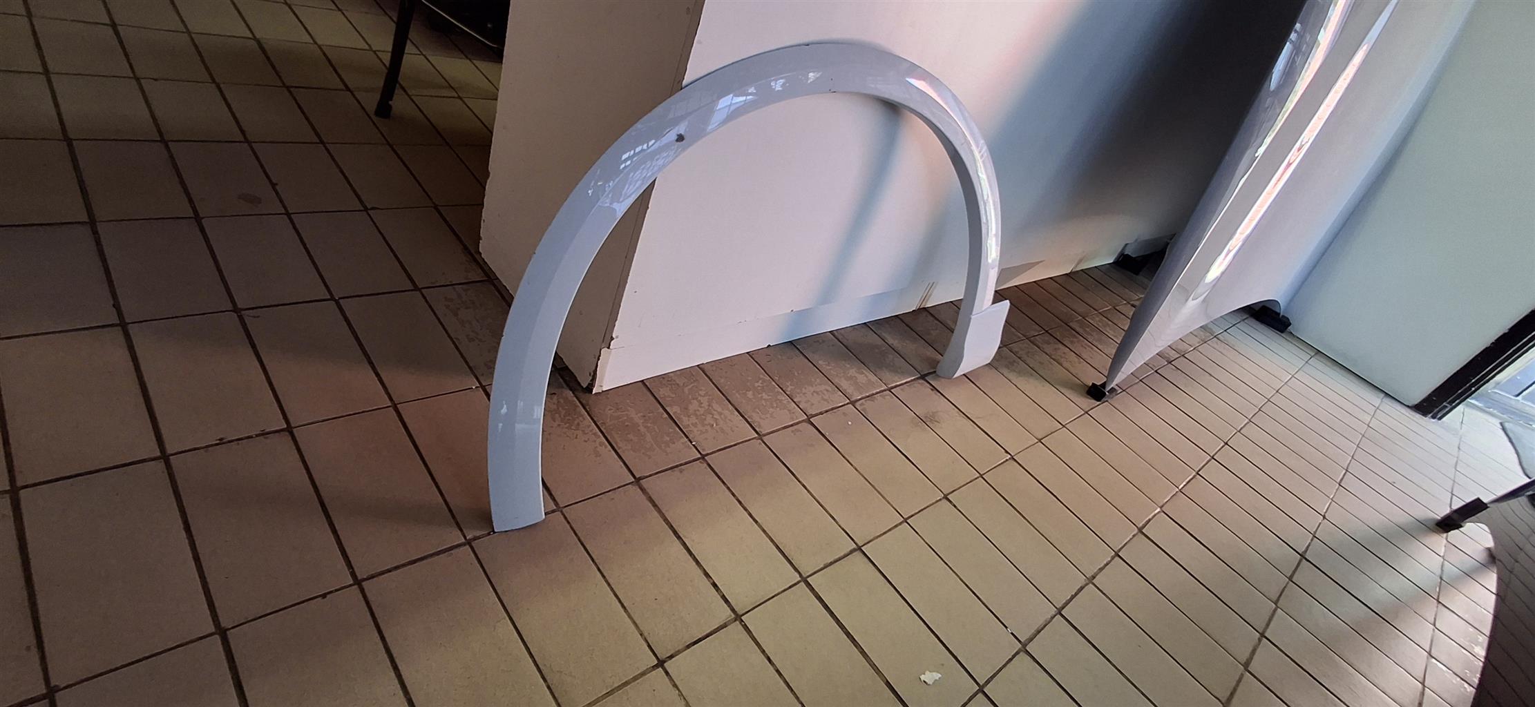 2023 AUDI Q8 WHEEL ARCH LEFTSIDE IN EXCELLENT CONDITION FOR SALE - Private Seller 2023 AUDI Q8 WHEEL ARCH LEFTSIDE IN EXCELLENT CONDITION FOR SALE - Private Seller