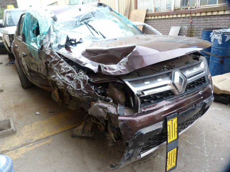 2017 Renault Duster 1.6 16V Manual Spares - Private Seller 2017 Renault Duster 1.6 16V Manual Spares - Private Seller