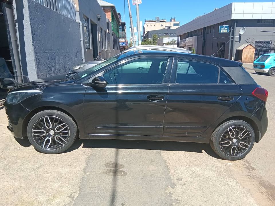 2020 HYUNDAI I20 1.2 FLUID