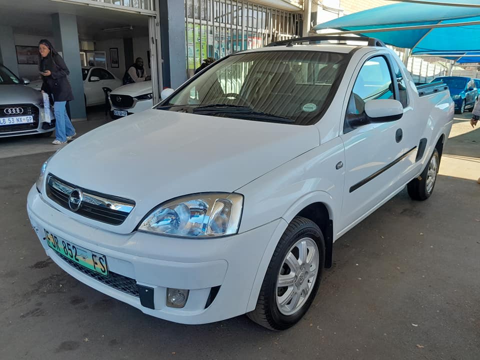 2011 CHEVROLET OPEL CORSA 1.7 SPORT
