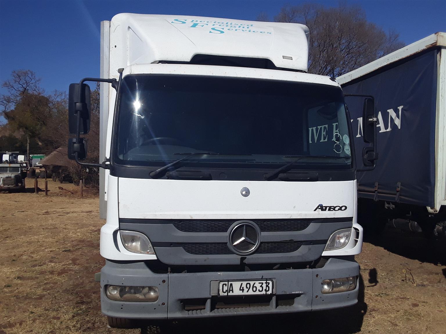 2012 Mercedes-benz Atego 1523 with closed body