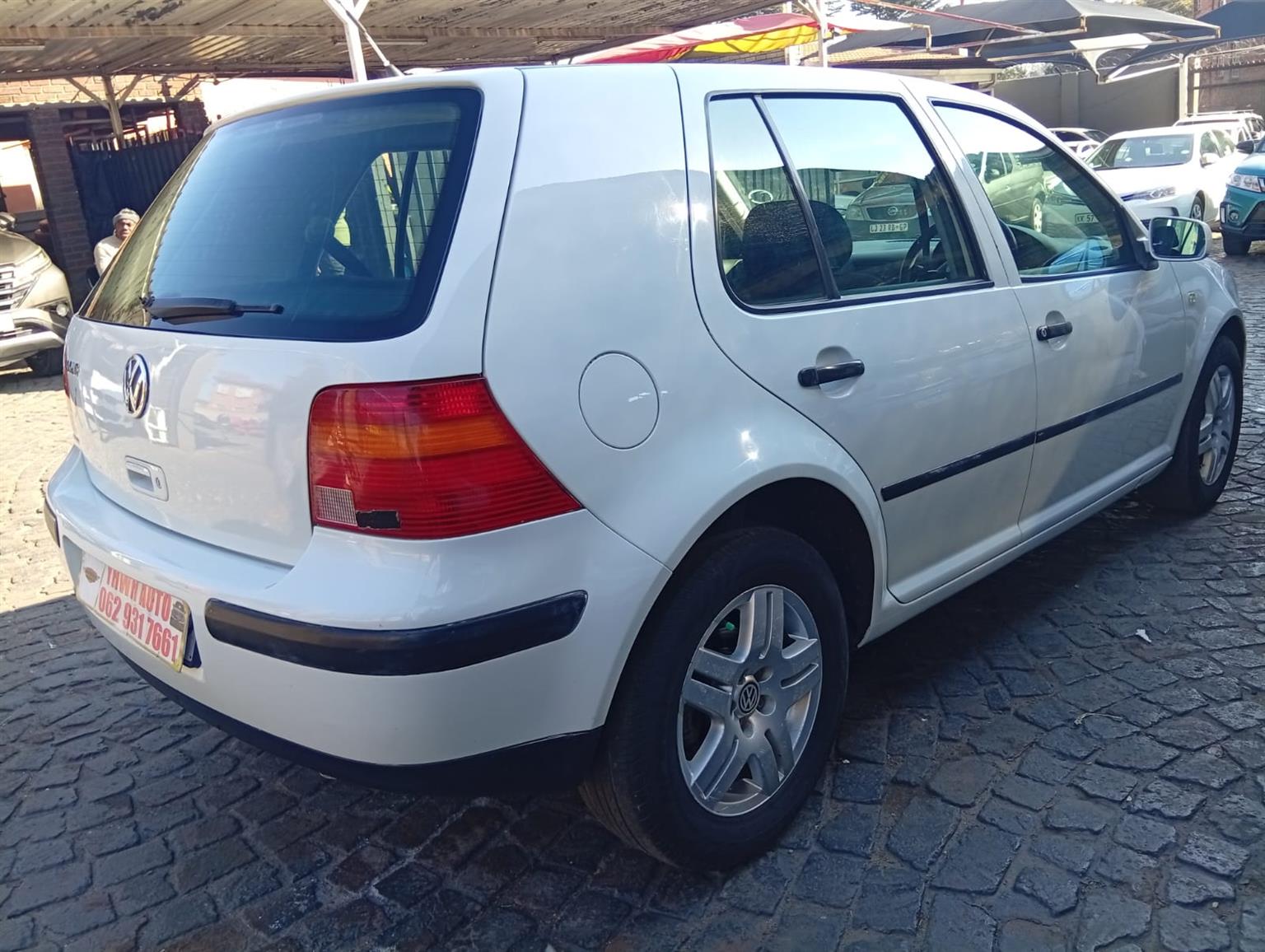 2004 Volkswagen Golf 4 1.6 Trendline ManualHatch Cloth Seats Good Orde
