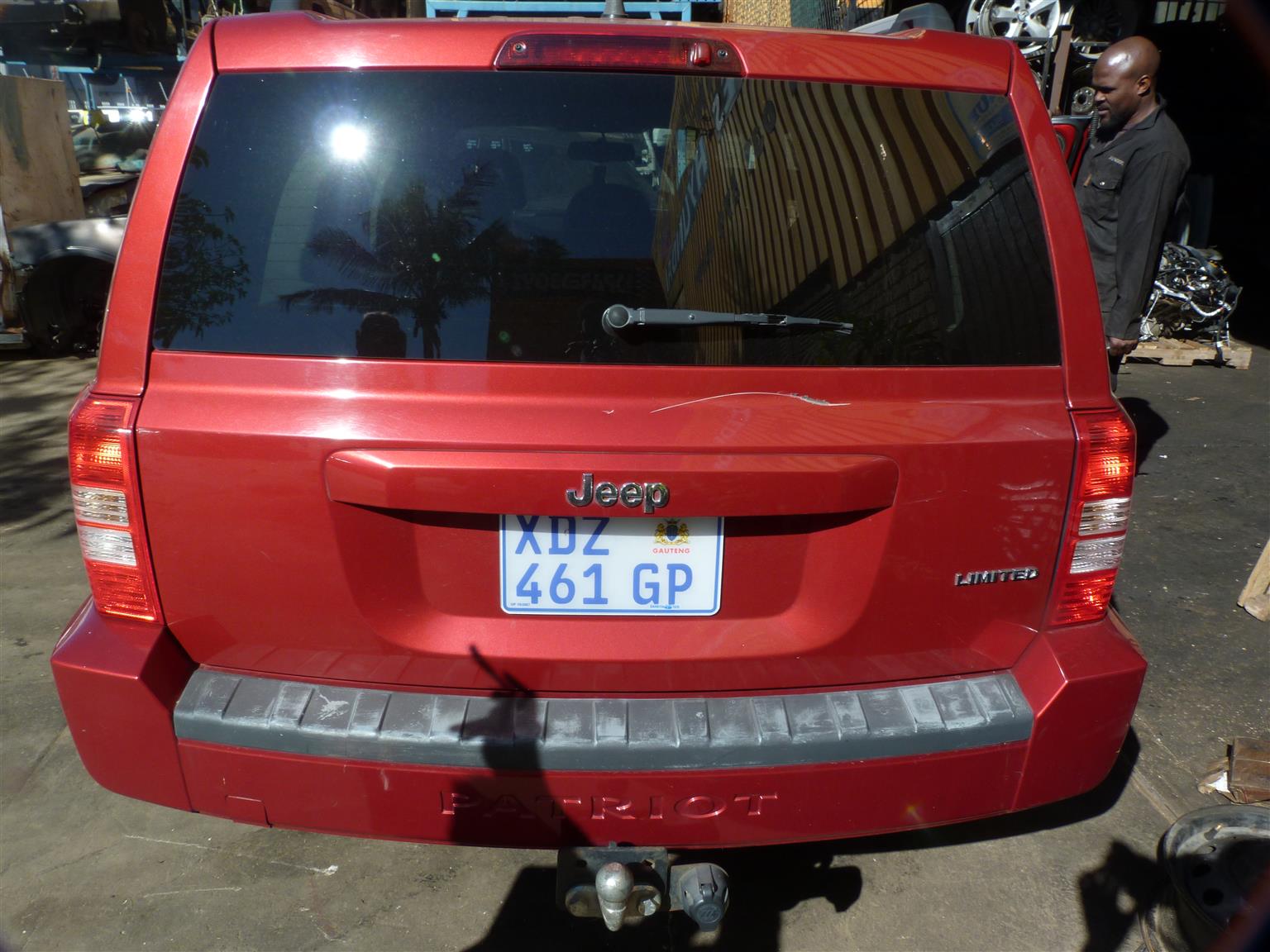Red Jeep Patriot 2.4 Petrol Limited - 2008 - Private Seller Red Jeep Patriot 2.4 Petrol Limited - 2008 - Private Seller