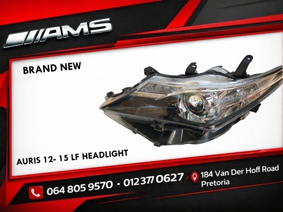 New Toyota Auris 2012–2015 Left Front Headlight - Private Seller New Toyota Auris 2012–2015 Left Front Headlight - Private Seller