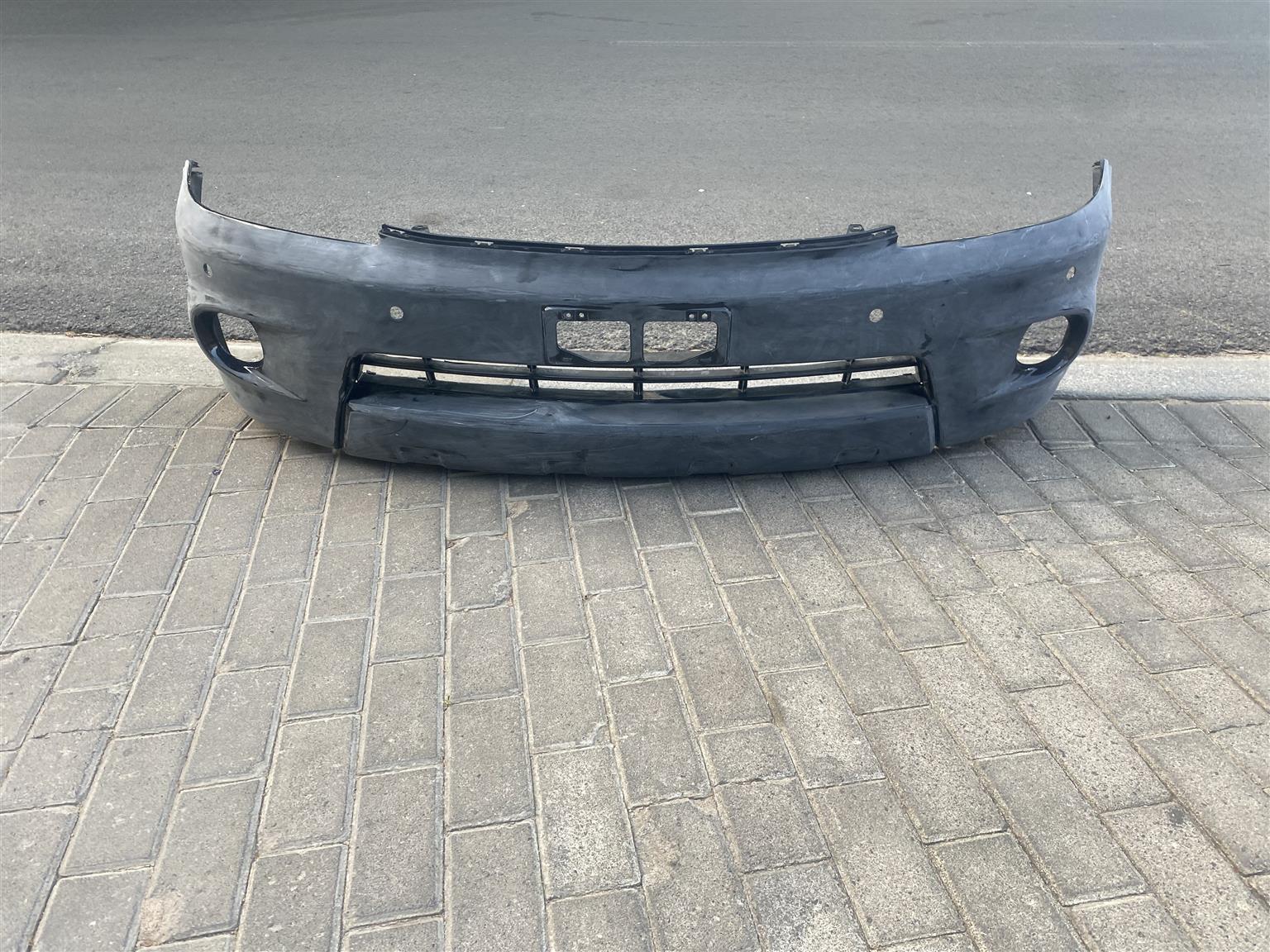 2013 TOYOTA FORTUNER D4D FRONT BUMPER FOR SALE. IN EXCELLENT CONDITION - Private Seller 2013 TOYOTA FORTUNER D4D FRONT BUMPER FOR SALE. IN EXCELLENT CONDITION - Private Seller