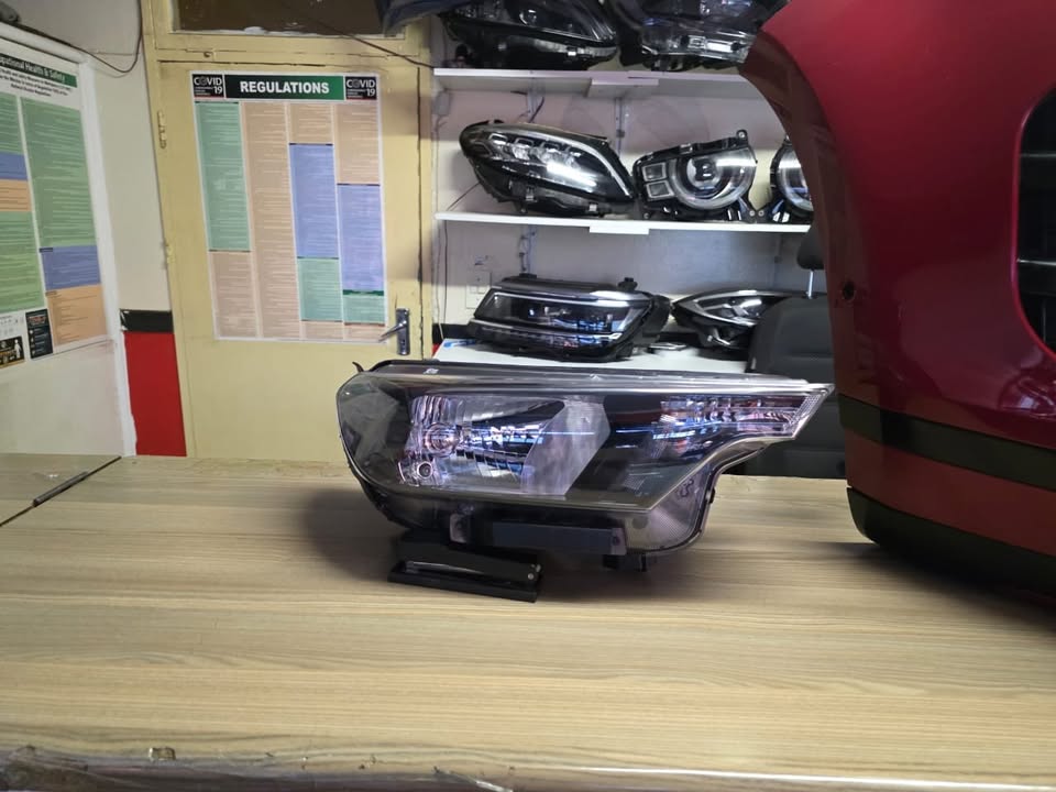 2021 KIA SONET HEADLIGHT RIGHT SIDE FOR SALE - Private Seller
