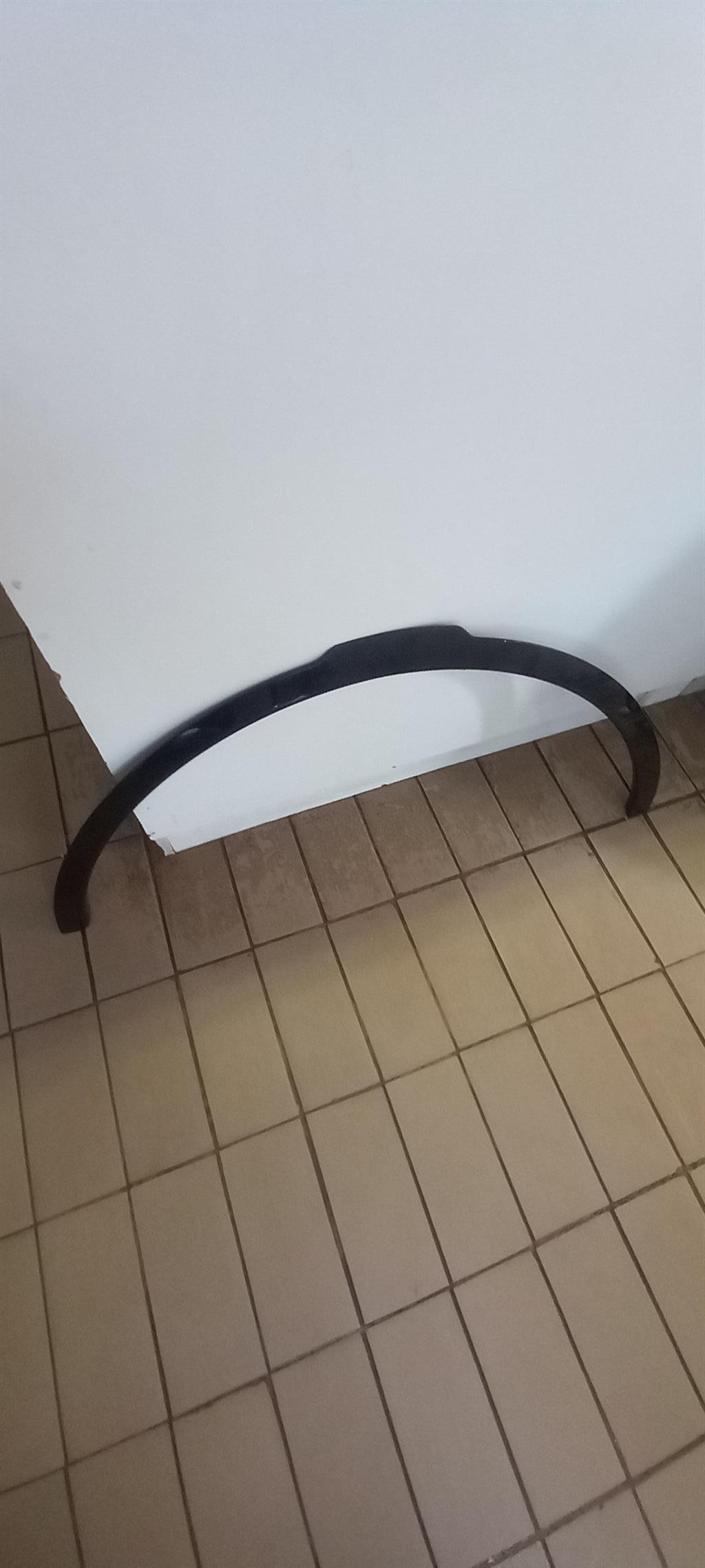 ROVER 2021 RANGE ROVER EVOQUE FRONT RIGHT WHEEL ARCH - Private Seller