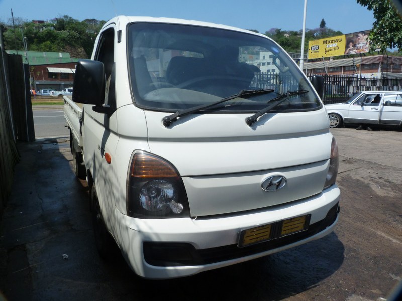 Hyundai H100 2.6D Manual White - 2017 STRIPPING FOR SPARES - Private Seller Hyundai H100 2.6D Manual White - 2017 STRIPPING FOR SPARES - Private Seller