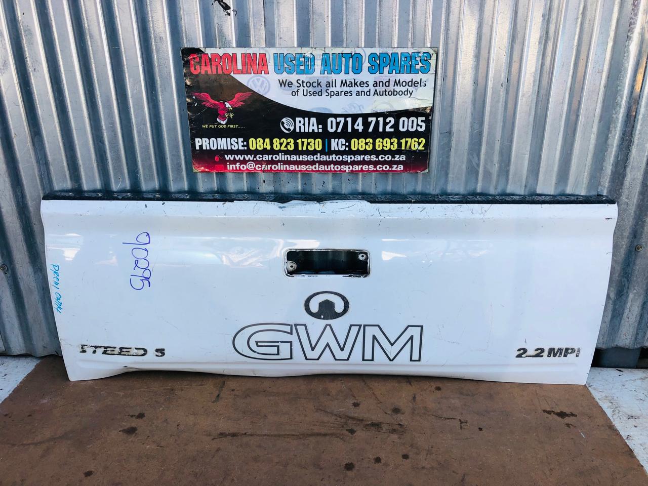 GWM Steed 5 tailgate (using center handle) - Private Seller GWM Steed 5 tailgate (using center handle) - Private Seller