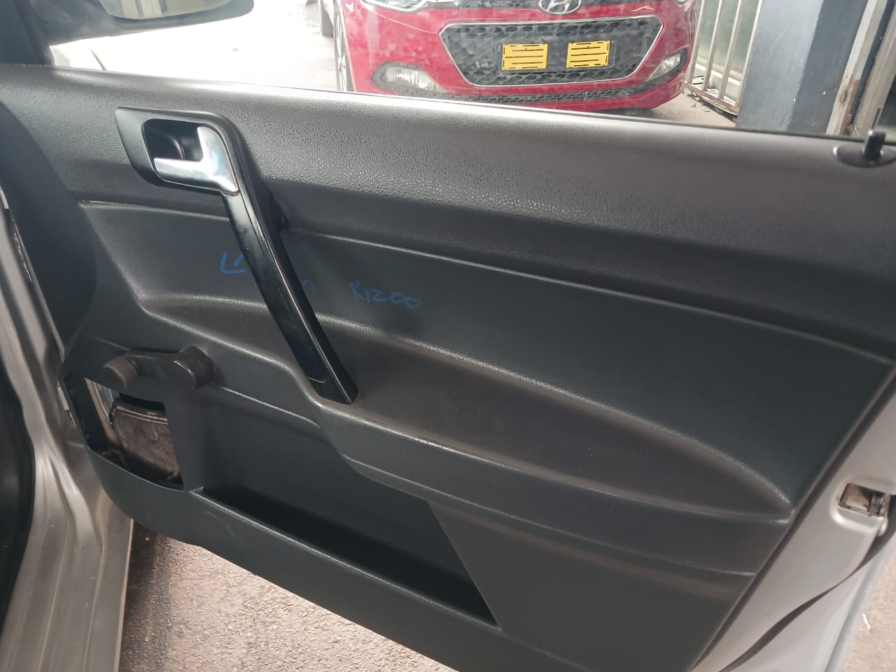 2010 VW POLO VIVO 1.4 SEDAN Transmission: Manual Mileage: 98000km Petrol